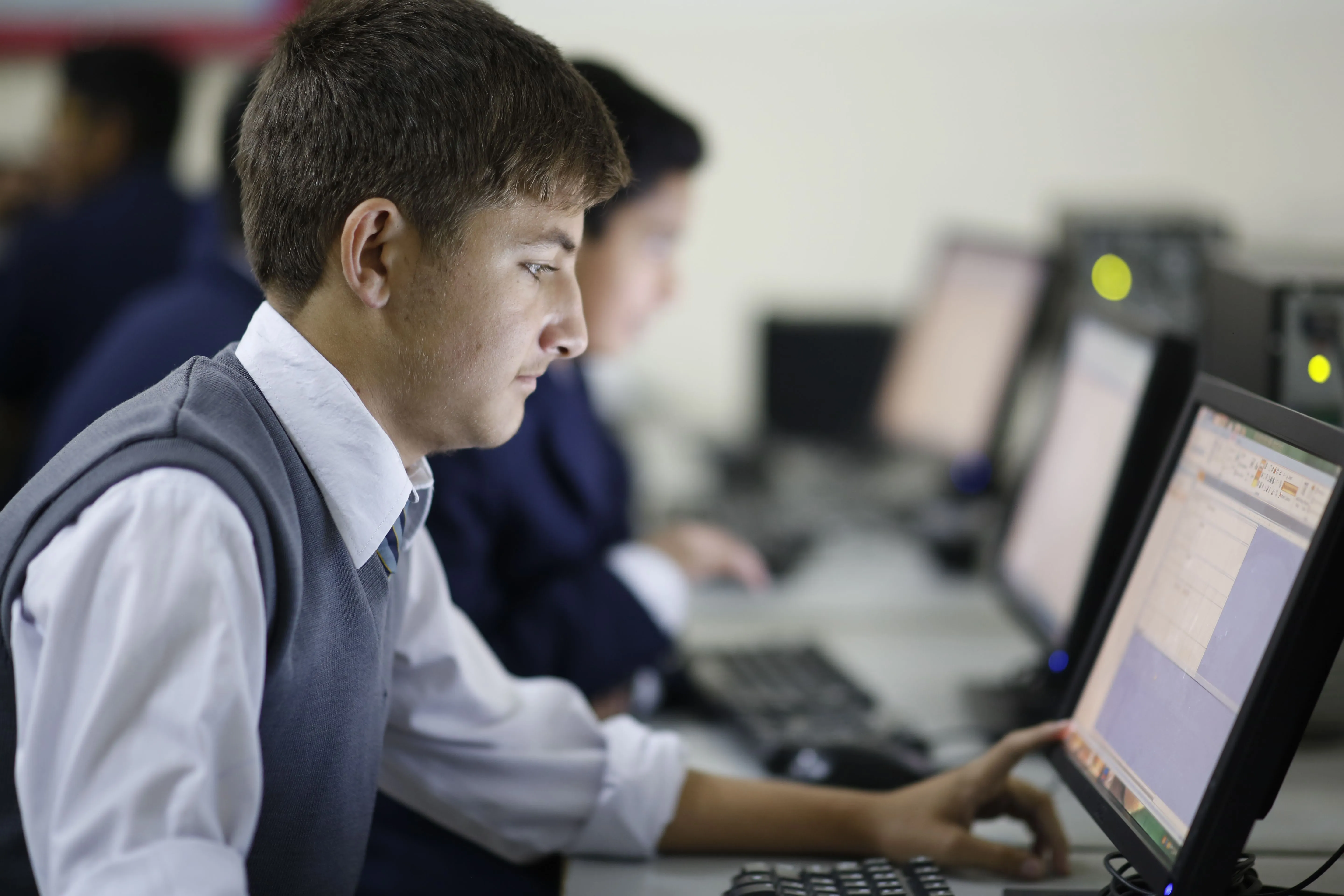 Convenience and AI in student learning