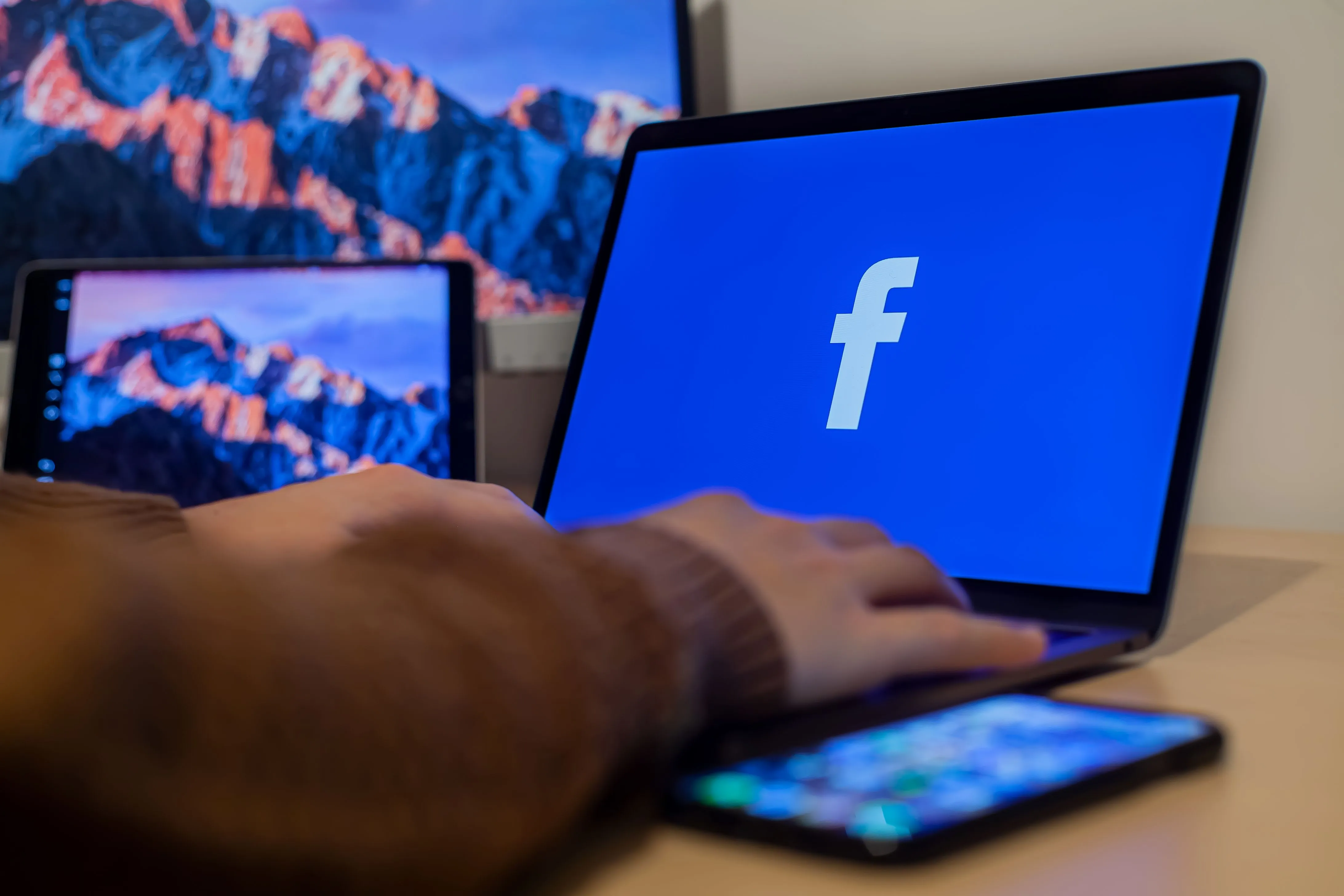 Maintaining student relationships online